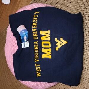 WV University "mom" tshirt